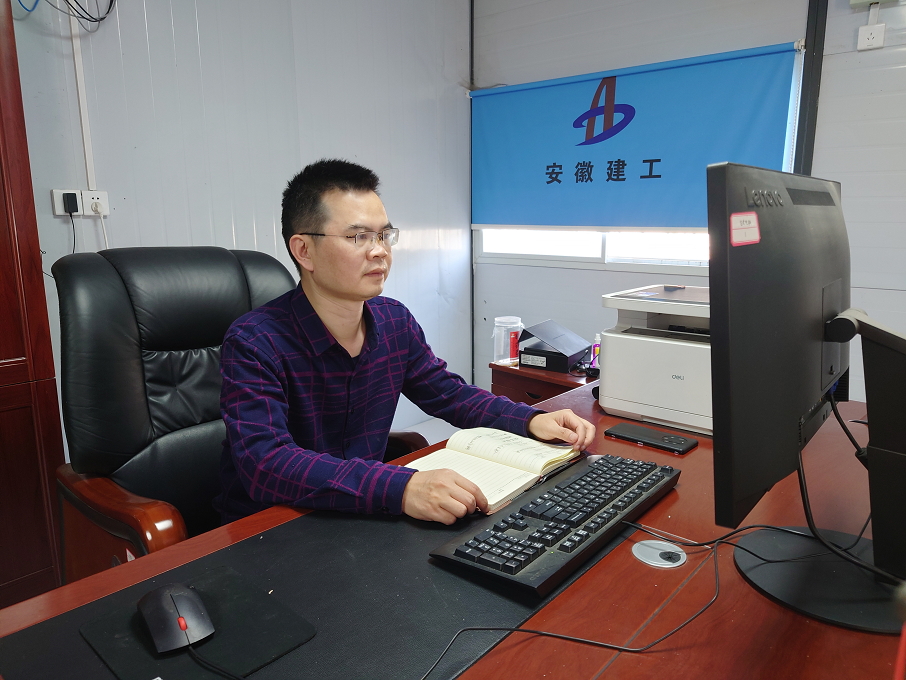 基層職工熱議黨的二十大系列報道（五） ：攻堅克難、奮勇前行，向公司交出一份份高質(zhì)量答卷！